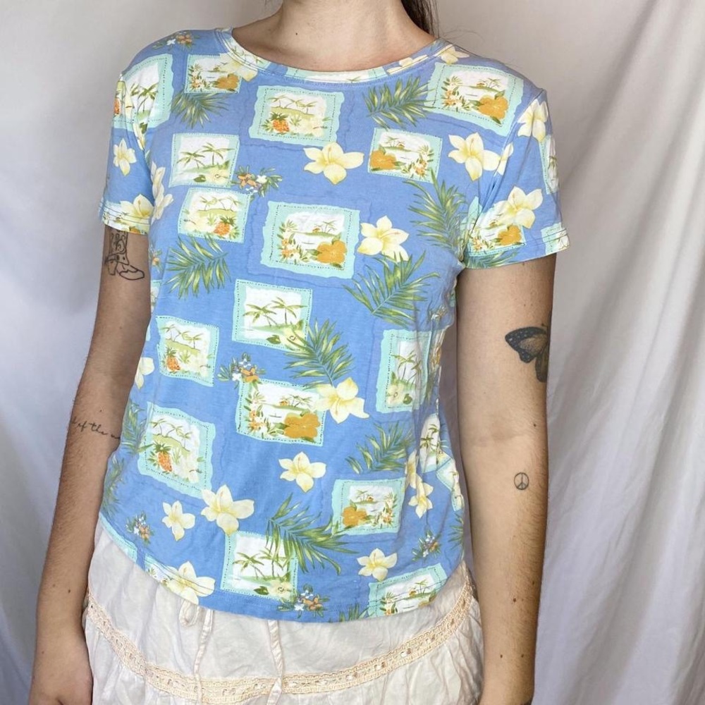 TAHITI REEF CLUB blue tropical top